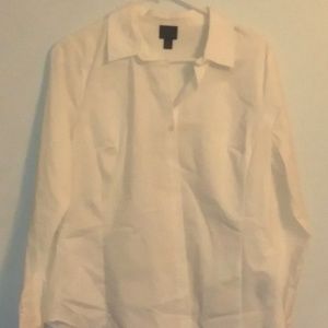 White dress shirt